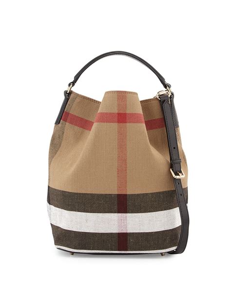 burberry beuteltasche canvas|Burberry tote bag.